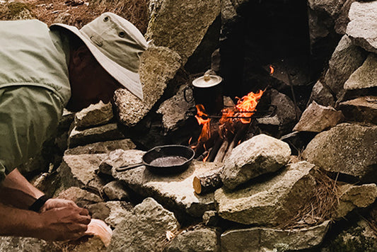 How to Light a Fire in the Field - the Basics