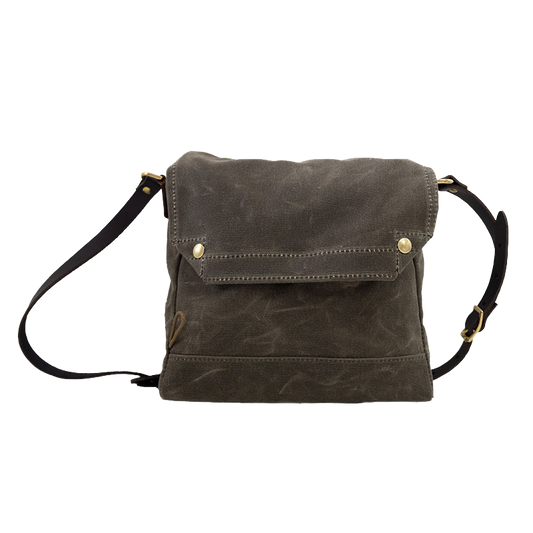 Archaeologist Satchel