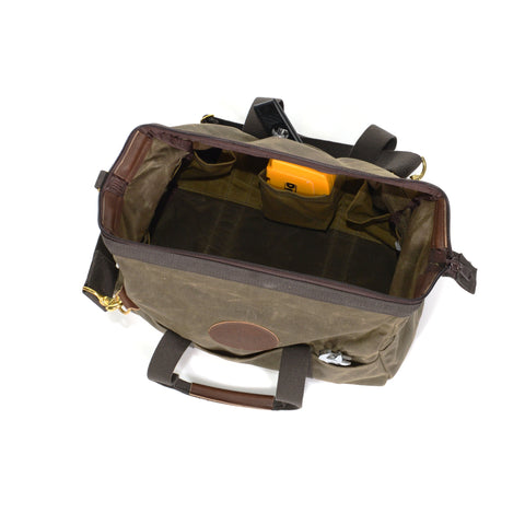 The tool bag version of this bag comes with several inside pockets for tool storage.